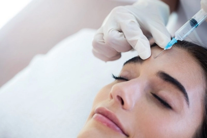 Tiêm Filler - Lấp đầy rãnh nhăn, trẻ hóa làn da (Nguồn: Internet)